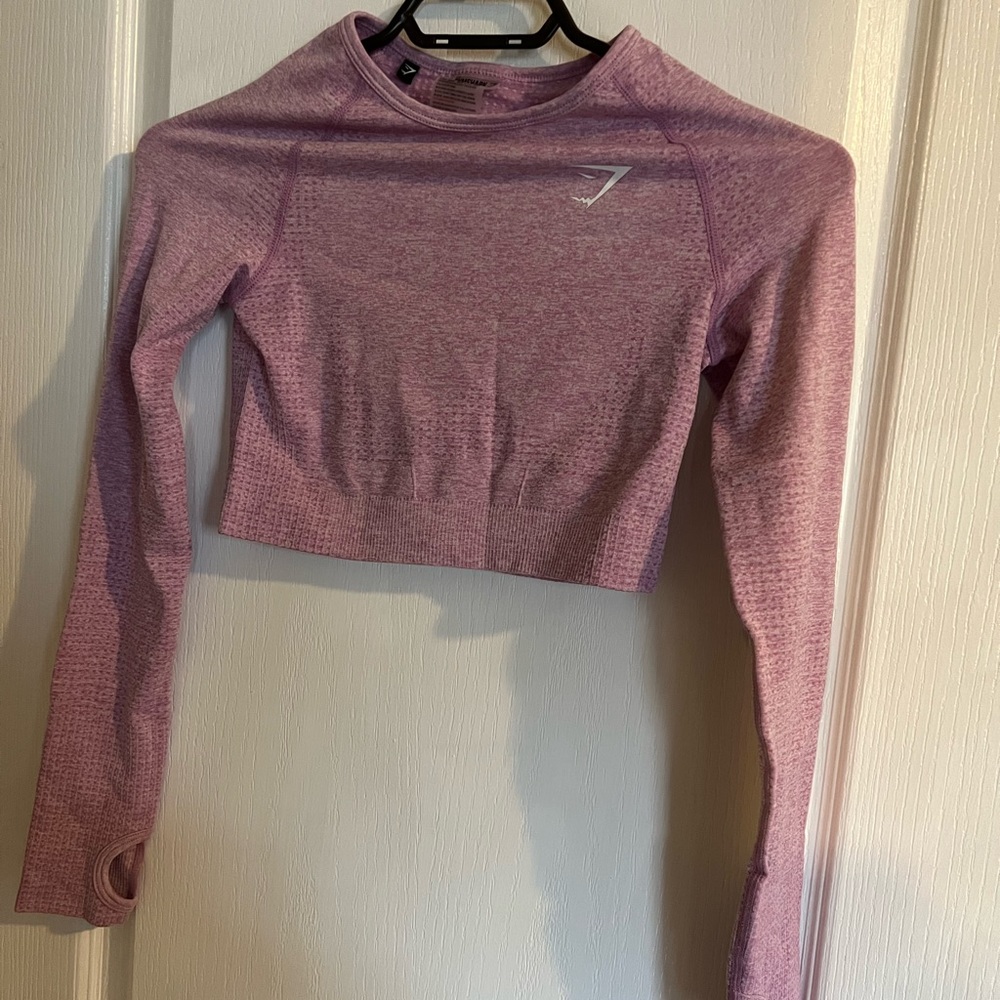 Gym shark pink long sleeve crop